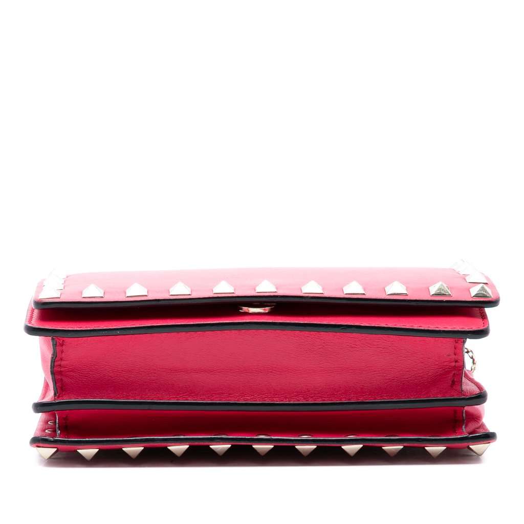 Valentino Leather Rockstud Chain Pouch Pink Leather Very good condition - Inside View