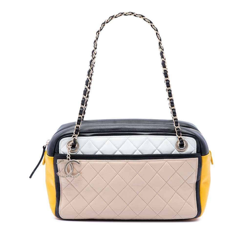 Chanel Tricolor Quilted Lambskin Graphic Camera Case Bag Beige Leather Very good condition - Front View