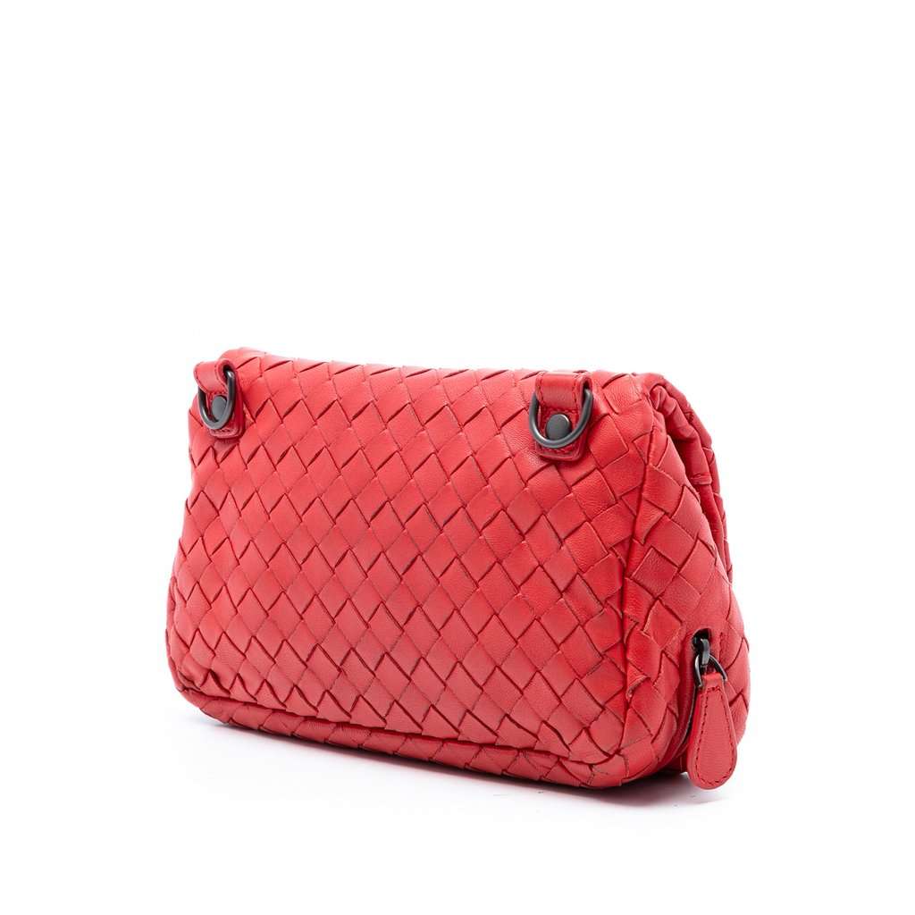 Bottega Veneta Mini Nappa Intrecciato Expandable Chain Flap Crossbody Red Leather Very good condition - Back View