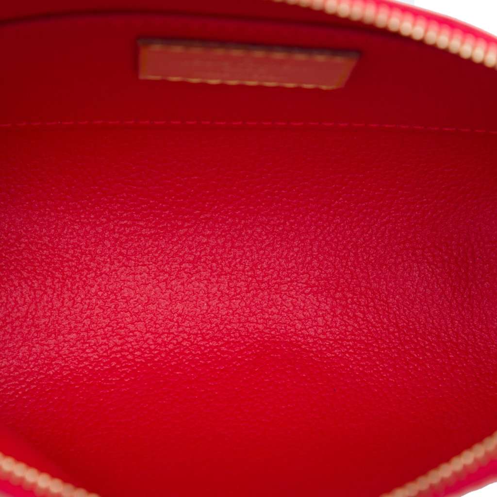 Louis Vuitton Monogram Vernis Cosmetic Pouch Red Leather Very good - Model View