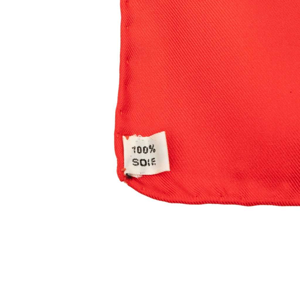 Hermès Cordelieres Silk Scarf Red Very good - Model View