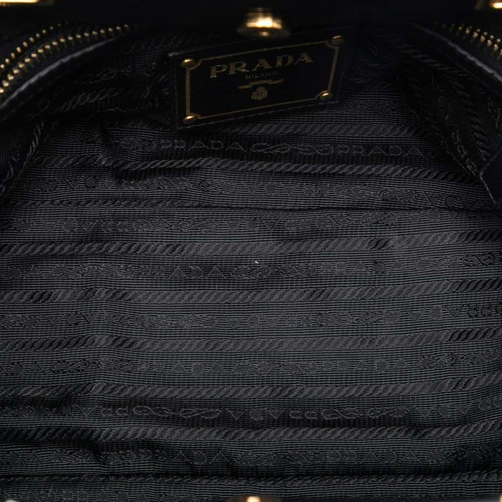 Prada Nappa Gaufre Satchel Black Leather Very good condition - Model View