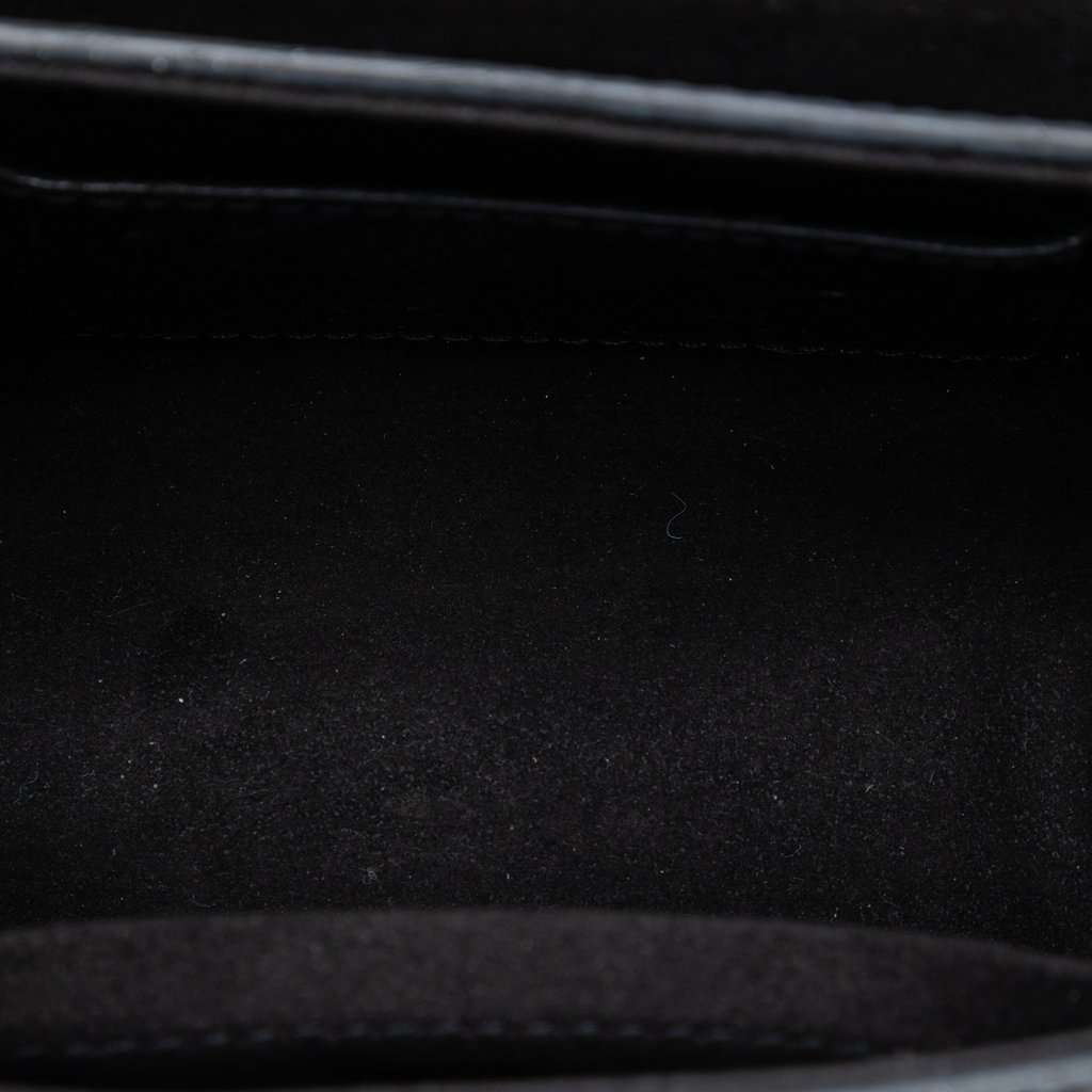 Louis Vuitton Vernis Monogram Twist PM Black Leather Very good condition - Model View