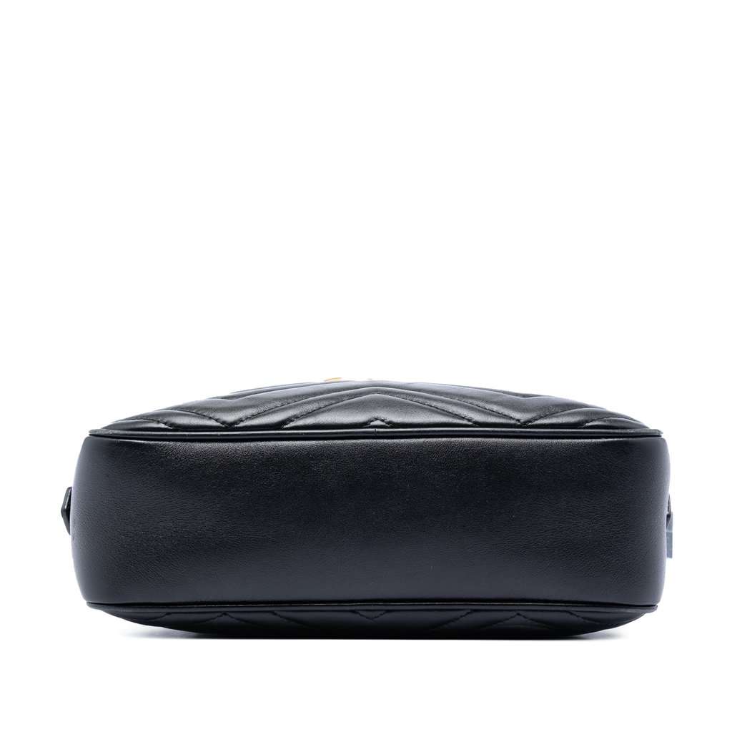 Gucci Small GG Marmont Matelasse Calfskin Crossbody Black Leather Very good - Inside View