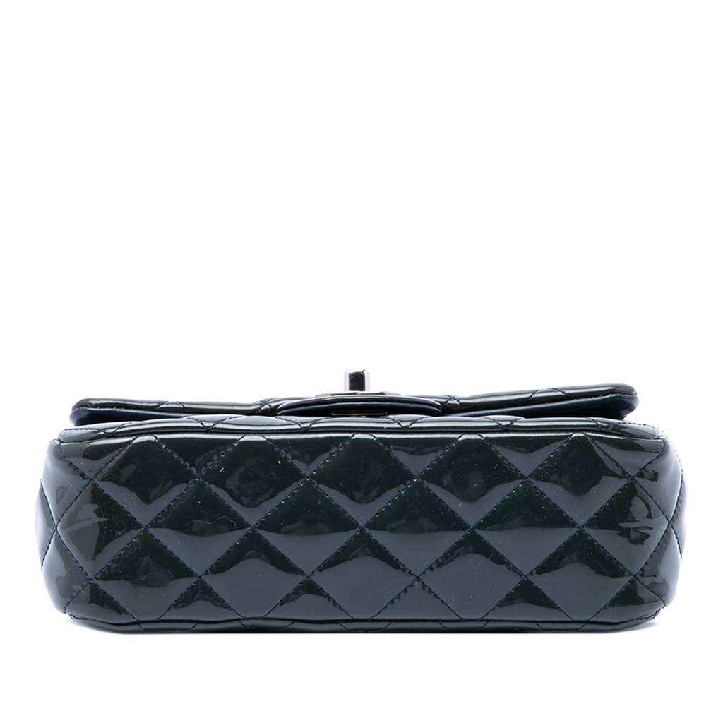 Chanel Mini Rectangular Classic Patent Single Flap Blue Leather Very good condition - Inside View