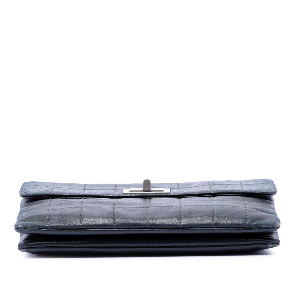 Chanel Choco Bar Lambskin Reissue 2.55 Flap Clutch Black Leather Very good condition - Inside View