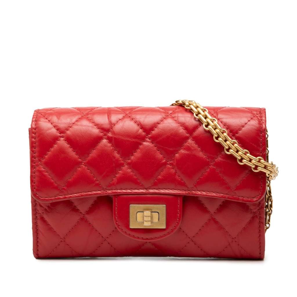 Chanel Quilted Aged Calfskin Reissue 2.55 Clutch with Chain Red Leather Very good - Front View