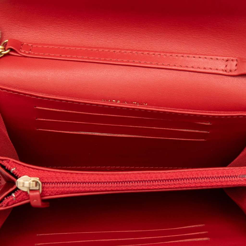 Chanel Quilted Aged Calfskin Reissue 2.55 Clutch with Chain Red Leather Very good - Model View