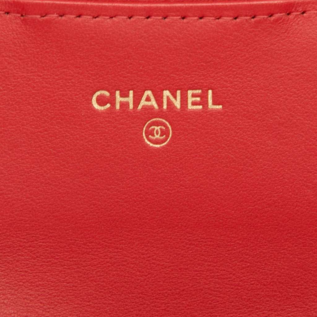 Chanel Quilted Aged Calfskin Reissue 2.55 Clutch with Chain Red Leather Very good - Box View