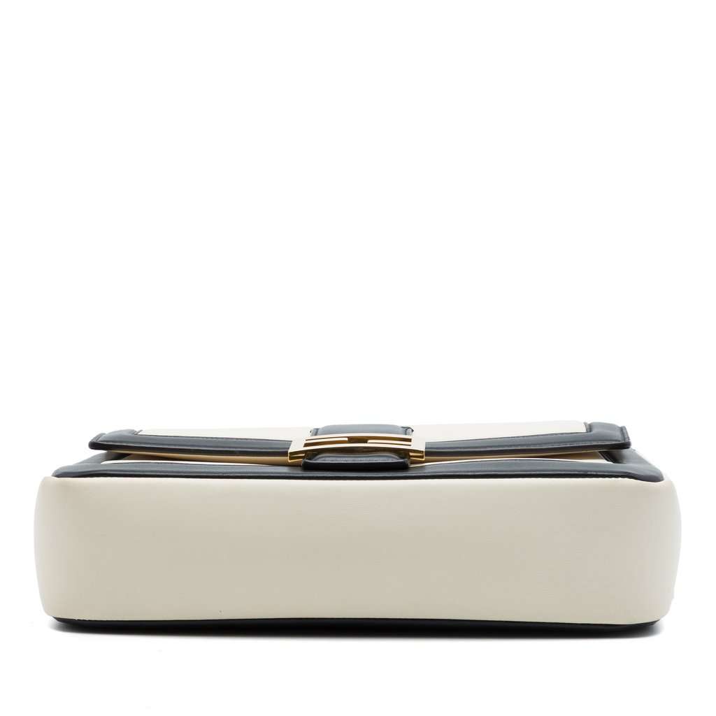 Fendi Bicolor Leather Chain Midi Baguette White Leather Very good condition - Inside View