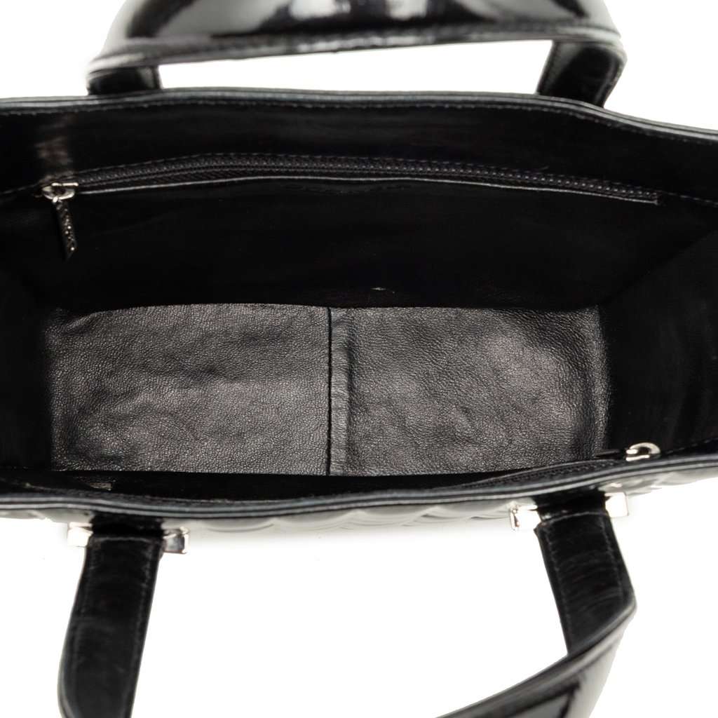Chanel CC Chocolate Bar Patent Tote Black Leather Very good - Model View
