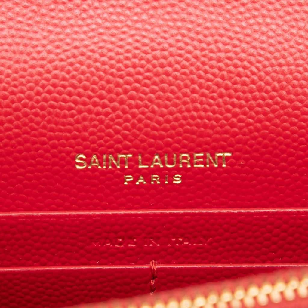 Saint Laurent Grain De Poudre Chevron Monogram Envelope Wallet on Chain Red Leather Very good condition - Box View