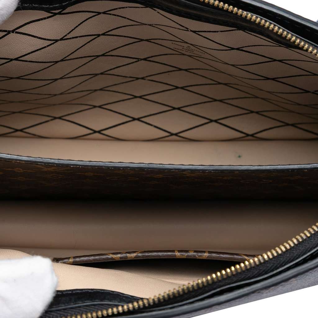 Louis Vuitton Monogram Reverse Trunk Clutch Brown Very good condition - Model View