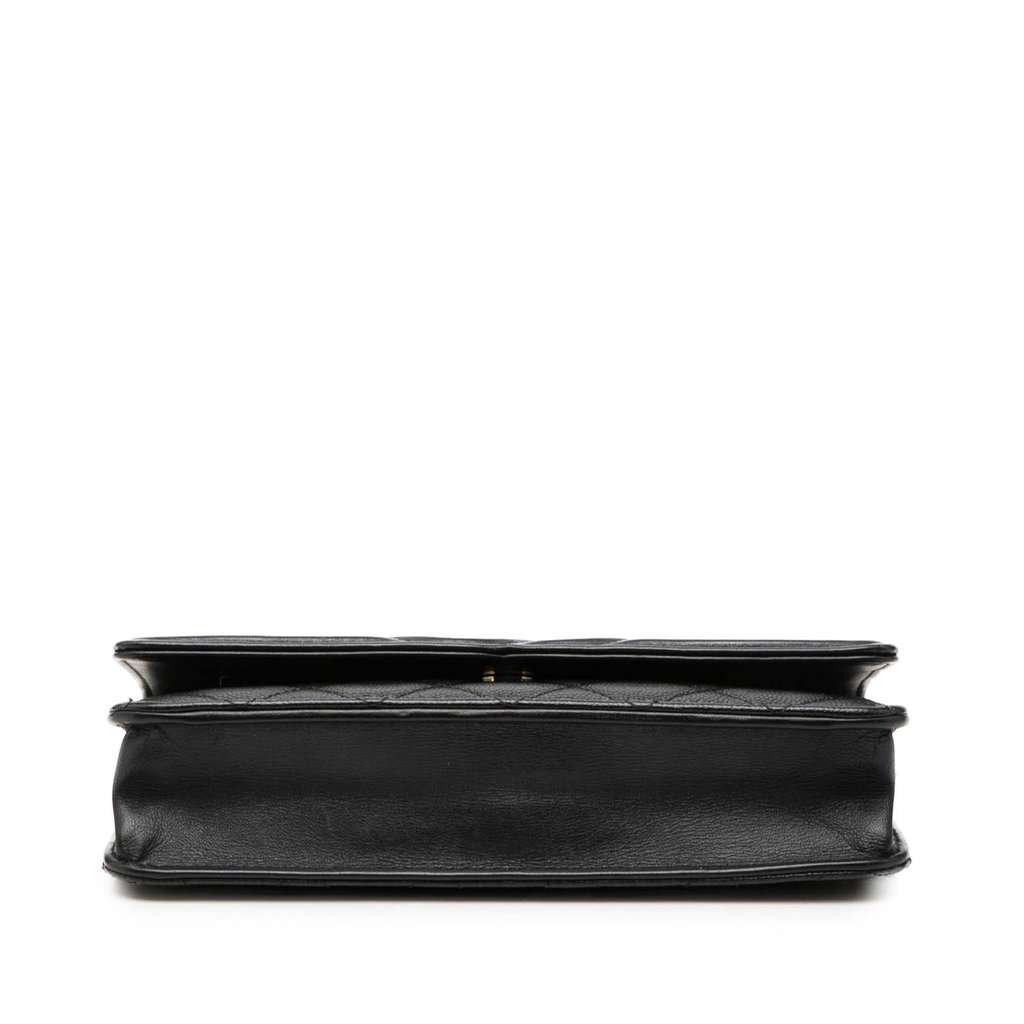 Chanel Caviar CC Filigree Wallet On Chain Black Leather Very good condition - Inside View