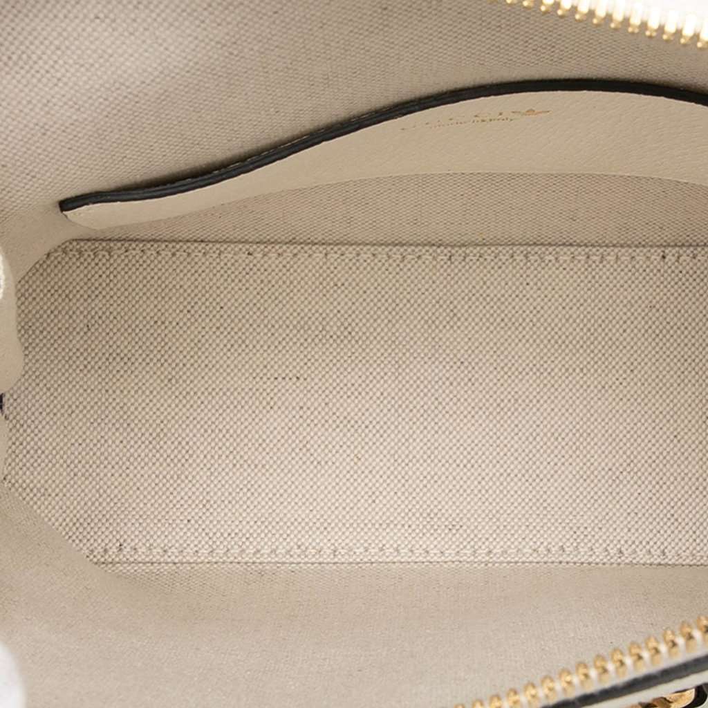 Gucci Adidas Mini Leather Horsebit 1955 Top Handle Bag White Leather Very good condition - Model View