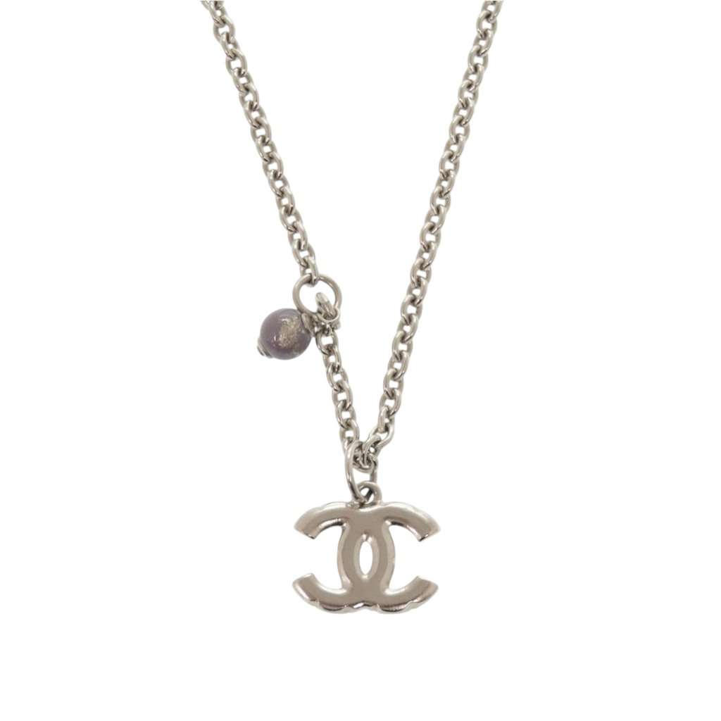 Chanel CC Brass and Strass Faux Pearl Pendant Necklace Silver Metal Very good condition - Inside View