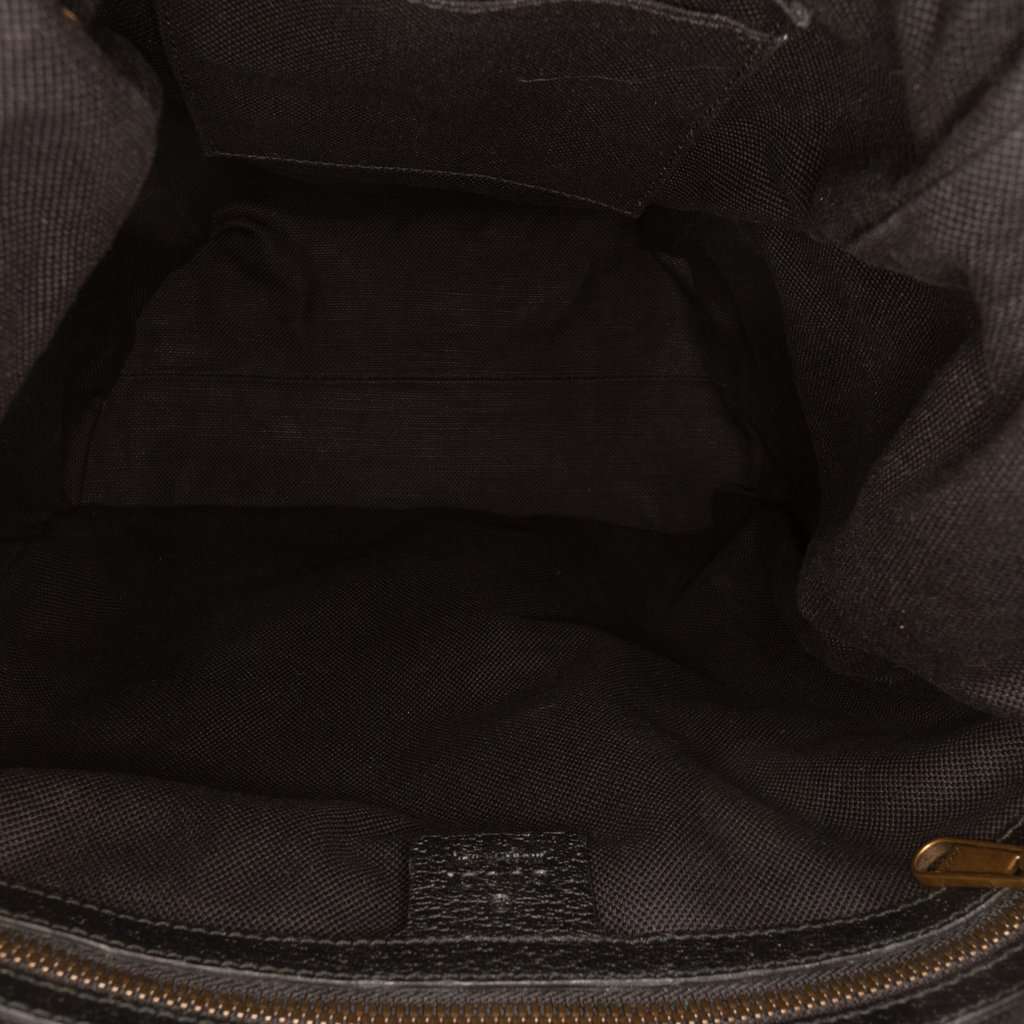 Gucci GG Wool Backpack Beige Very good condition - Model View