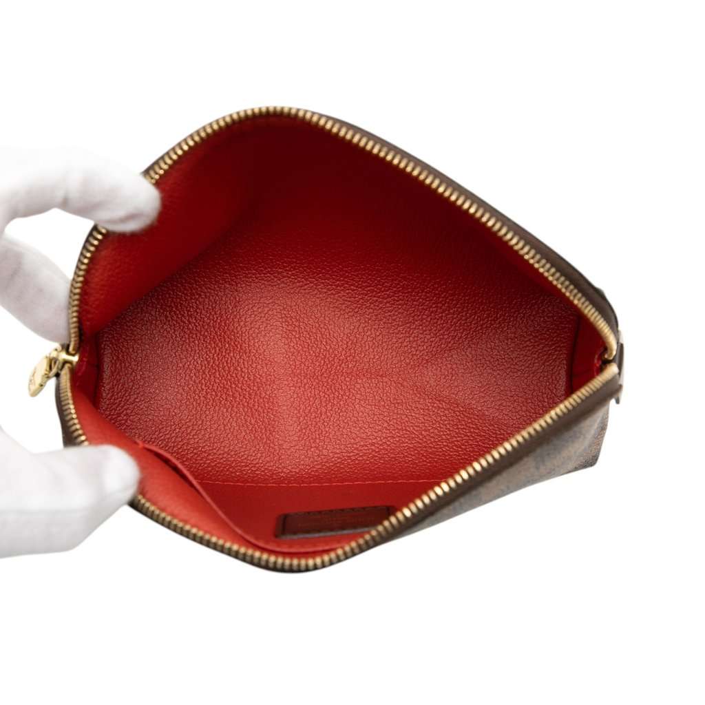 Louis Vuitton Damier Ebene Cosmetic Pouch Brown Very good condition - Model View