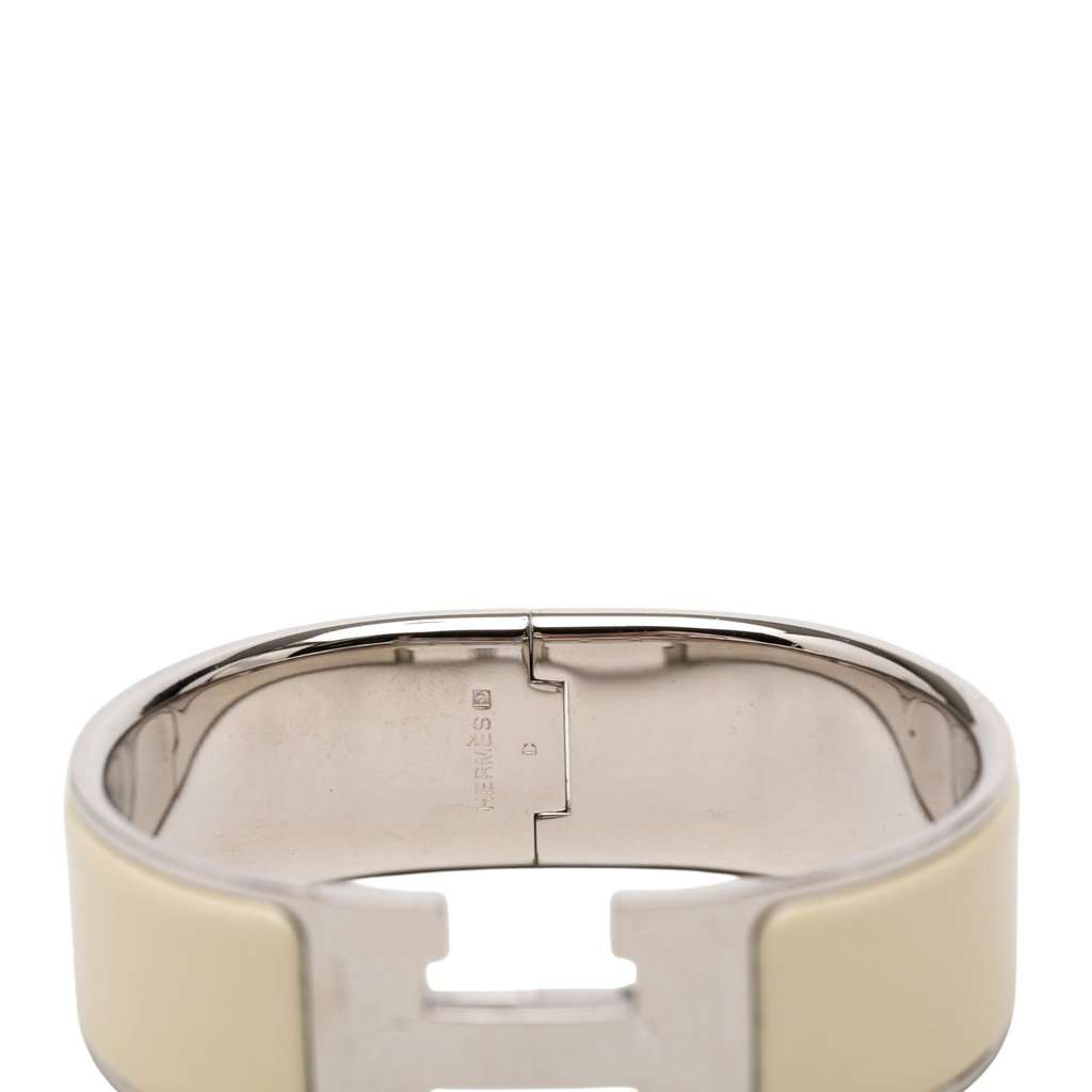 Hermès Wide Enamel Clic Clac H Bracelet PM Beige Very good condition - Box View