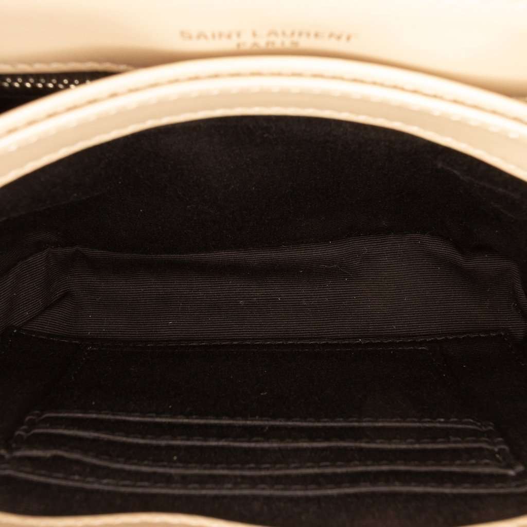 Saint Laurent Toy Matelasse Calfskin Monogram LouLou Crossbody Beige Leather Very good - Model View