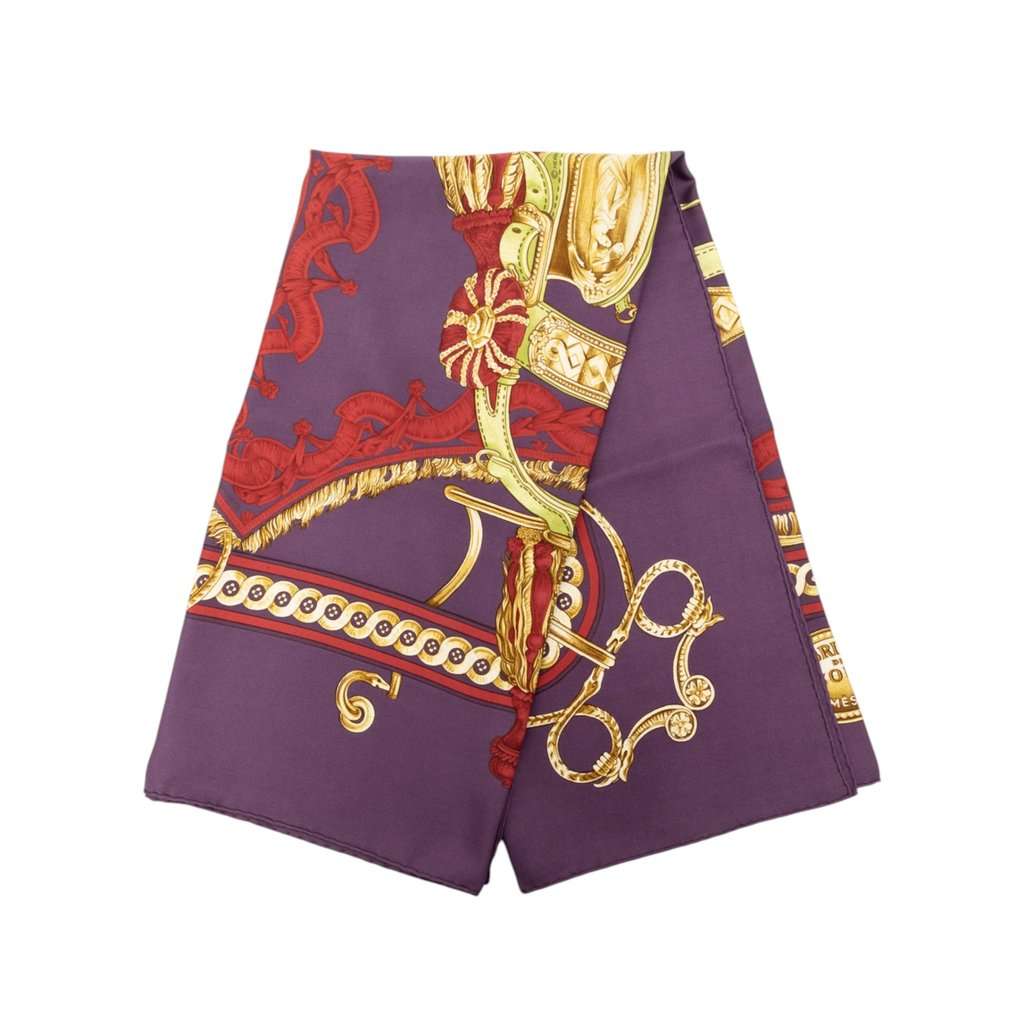 Hermès Bride de Cour Silk Scarf 90 Purple Very good condition - Front View