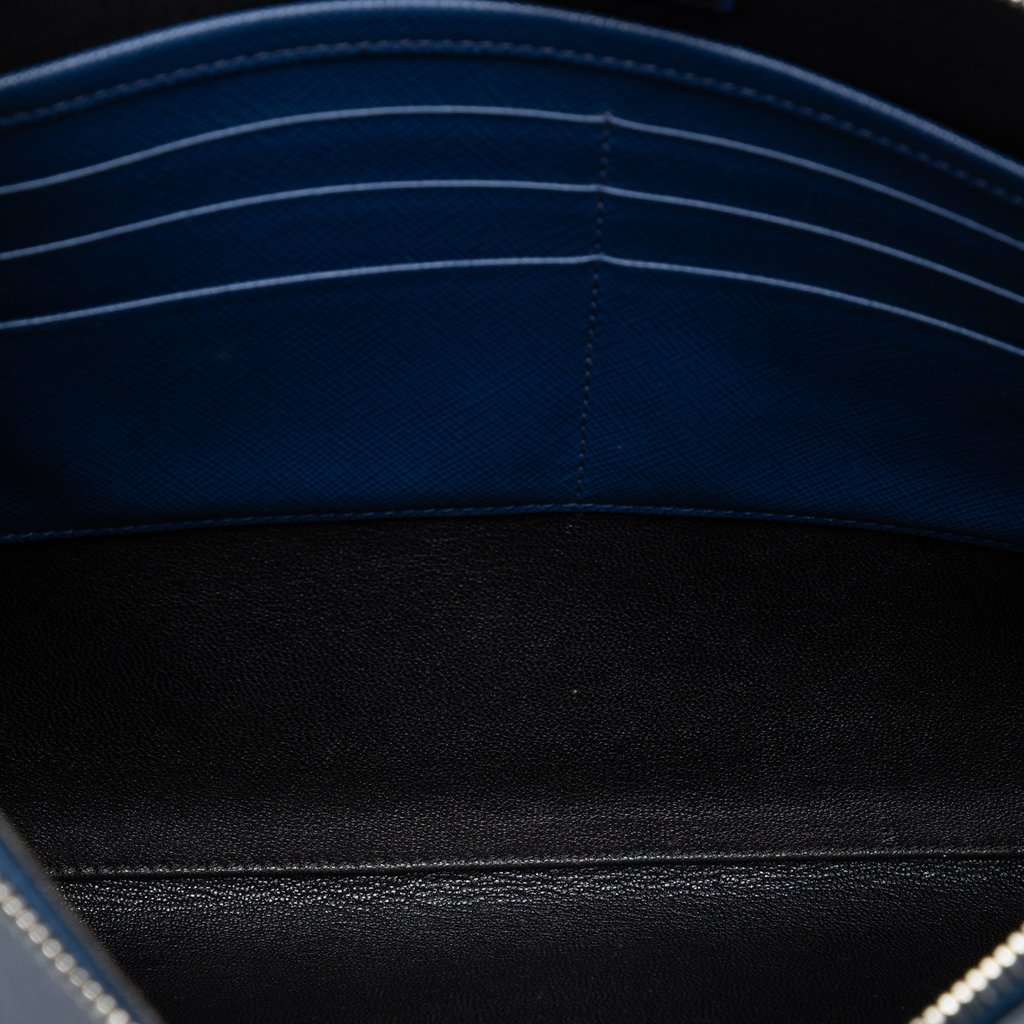 Prada Saffiano Bellboy Voyage Clutch Blue Leather Very good condition - Model View