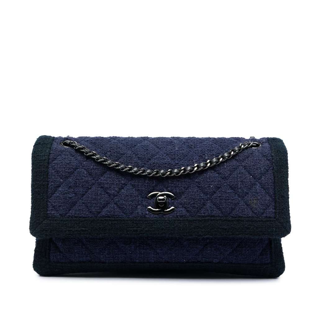 Chanel CC Quilted Tweed Accordion Flap Blue Very good condition - Front View