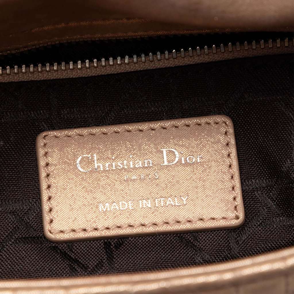 Dior Mini Iridescent Lambskin Cannage Lady Dior Gold Leather Very good condition - Box View