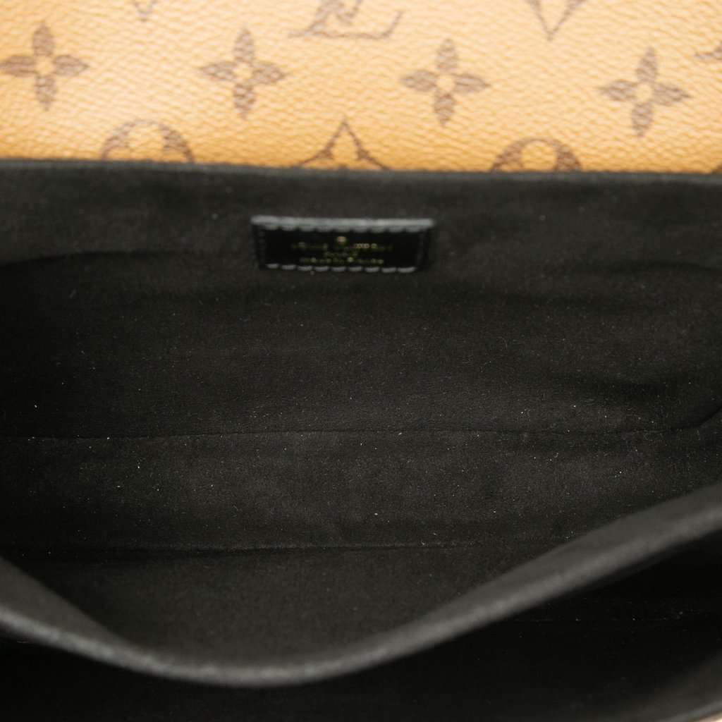 Louis Vuitton Monogram Reverse Pochette Metis Brown Very good condition - Model View