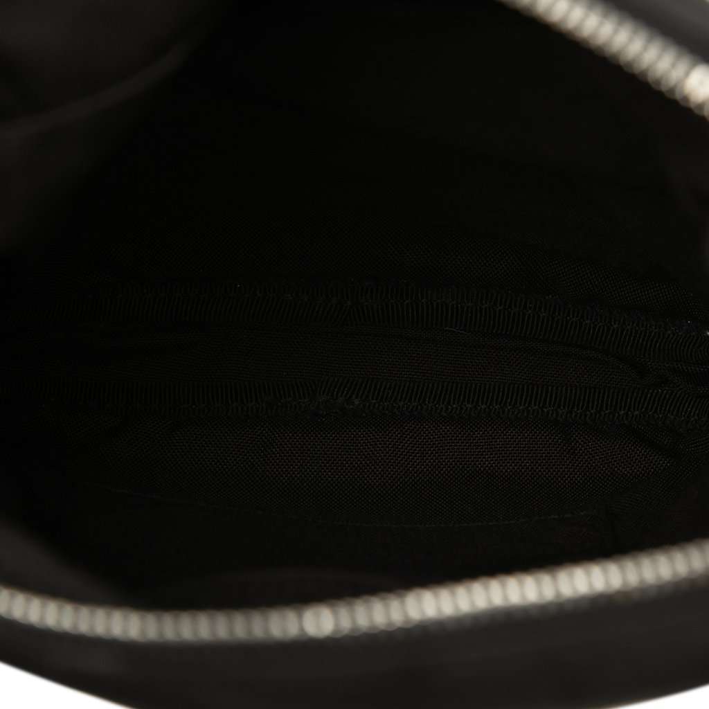 Saint Laurent Canvas Rivington Crossbody Black Very good condition - Model View