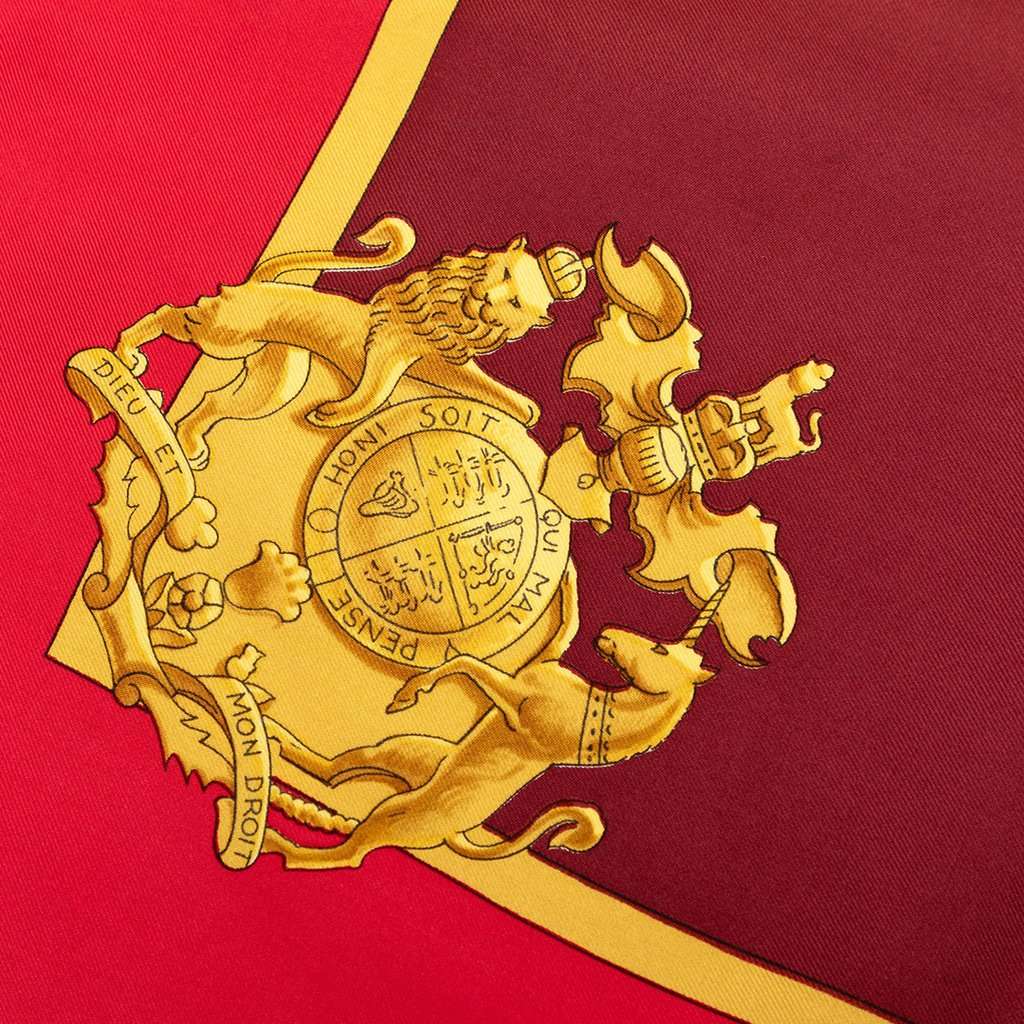 Hermès Harnais De Cour Silk Scarf 90 Red Very good condition - Model View