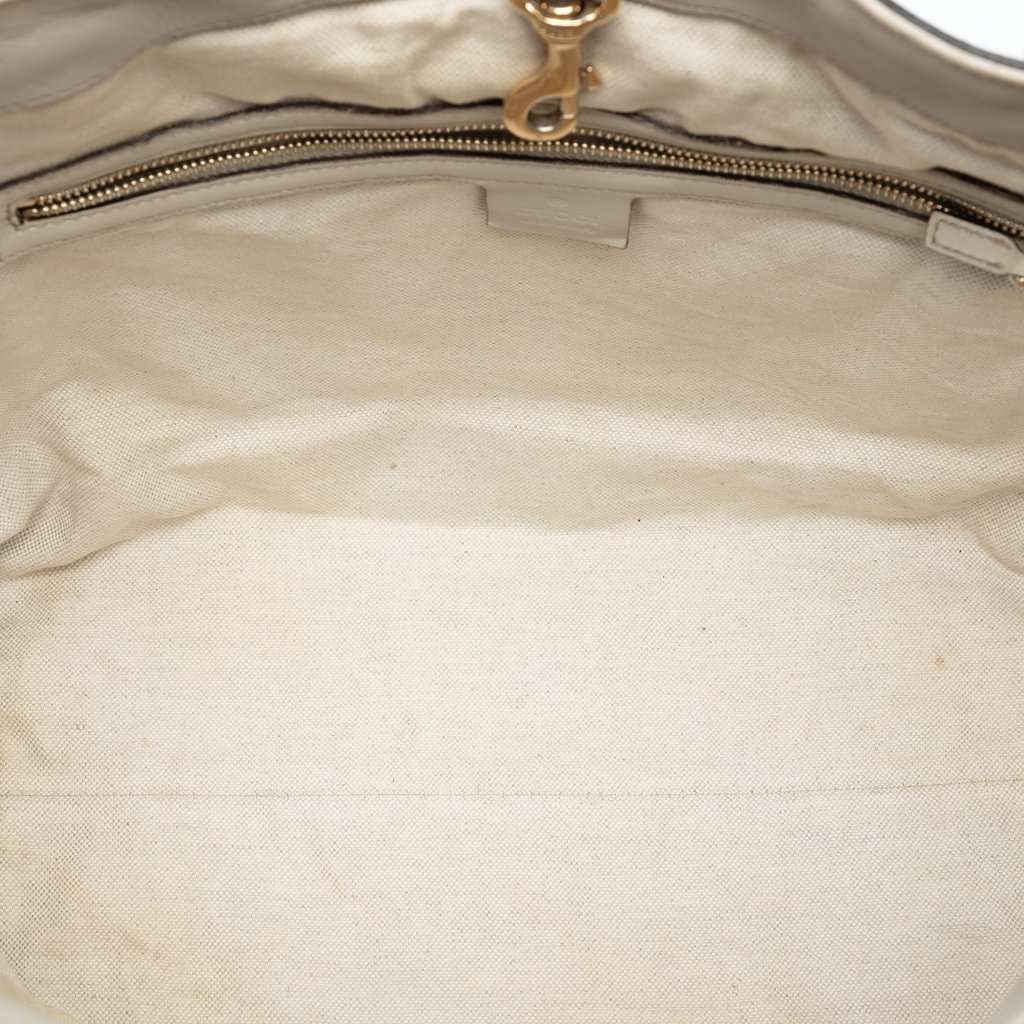 Gucci Microguccissima Nice Tote White Leather Very good condition - Model View