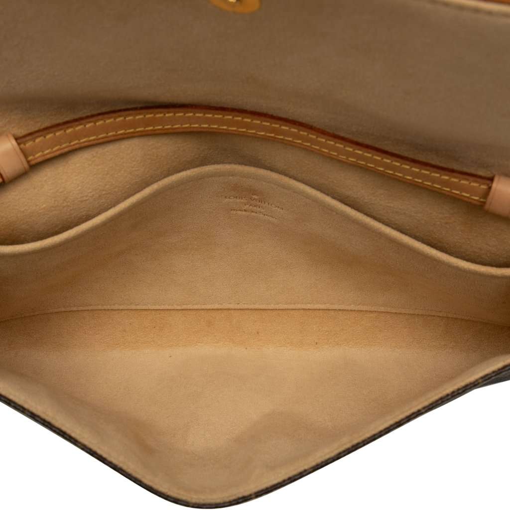 Louis Vuitton Monogram Pochette Twin GM Brown Very good condition - Model View