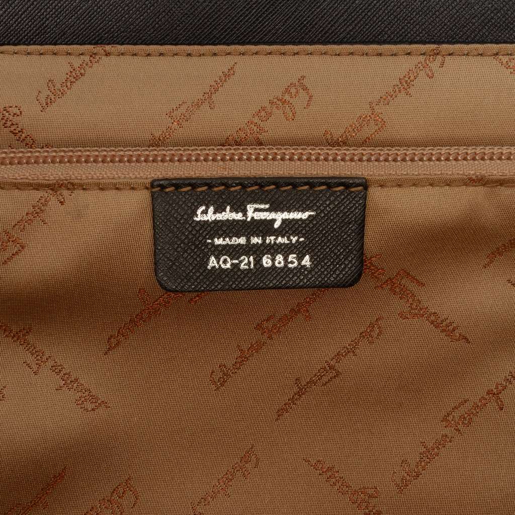 Salvatore Ferragamo Leather Gancini Shoulder Bag Black Leather Very good condition - Box View