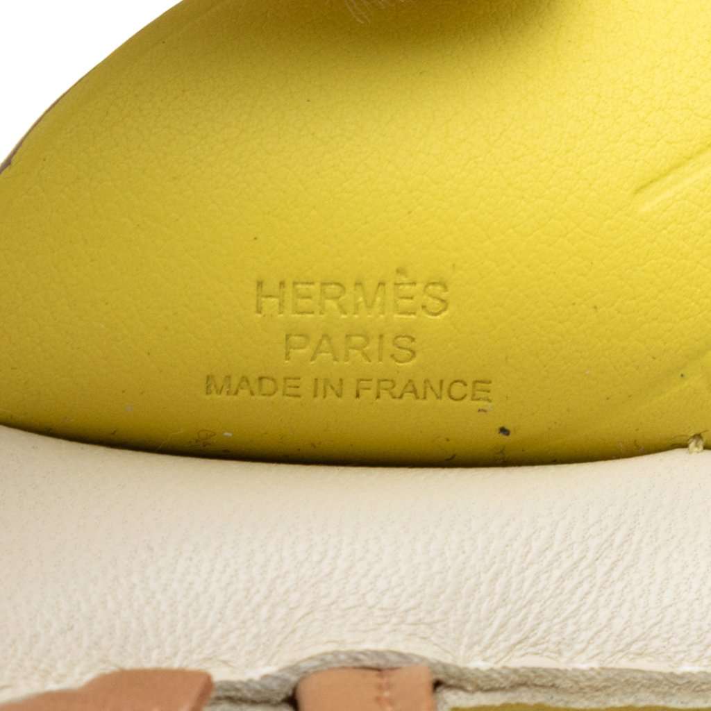 Hermès Milo Lambskin and Swift Grigri Rodeo Pegase Bag Charm MM White Leather Very good condition - Inside View
