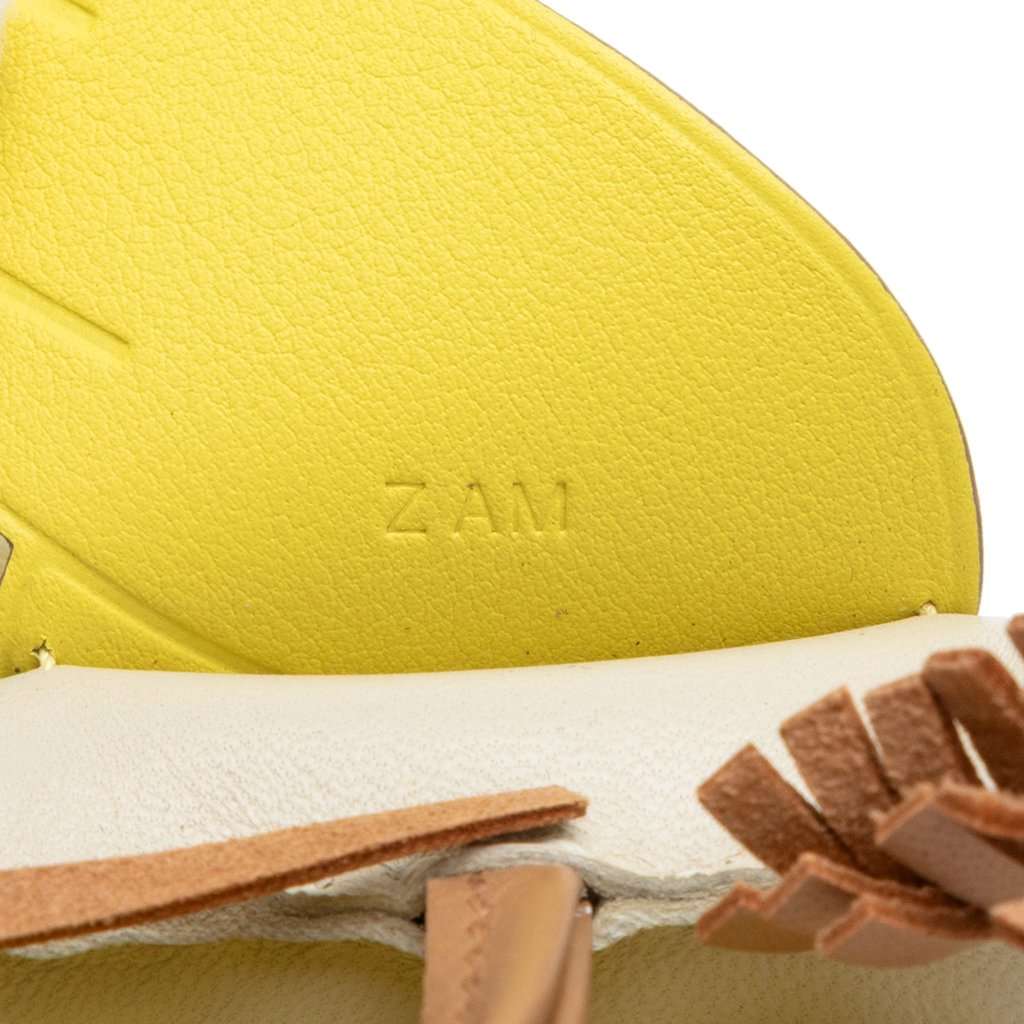 Hermès Milo Lambskin and Swift Grigri Rodeo Pegase Bag Charm MM White Leather Very good condition - Model View