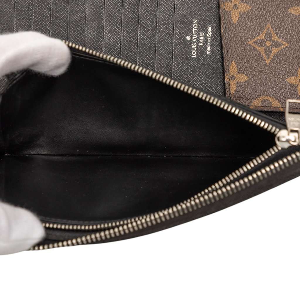Louis Vuitton Monogram Macassar Vertical Zippy Wallet Brown Very good condition - Box View