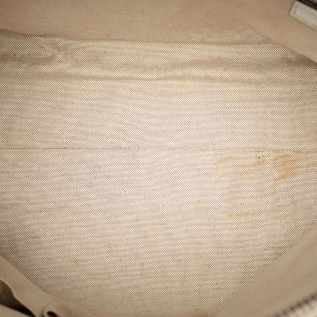 Gucci GG Canvas Scarlett Satchel Beige Very good condition - Model View