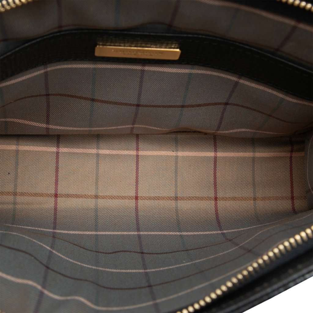 Burberry Calf Leather Clutch Black Leather Very good - Model View