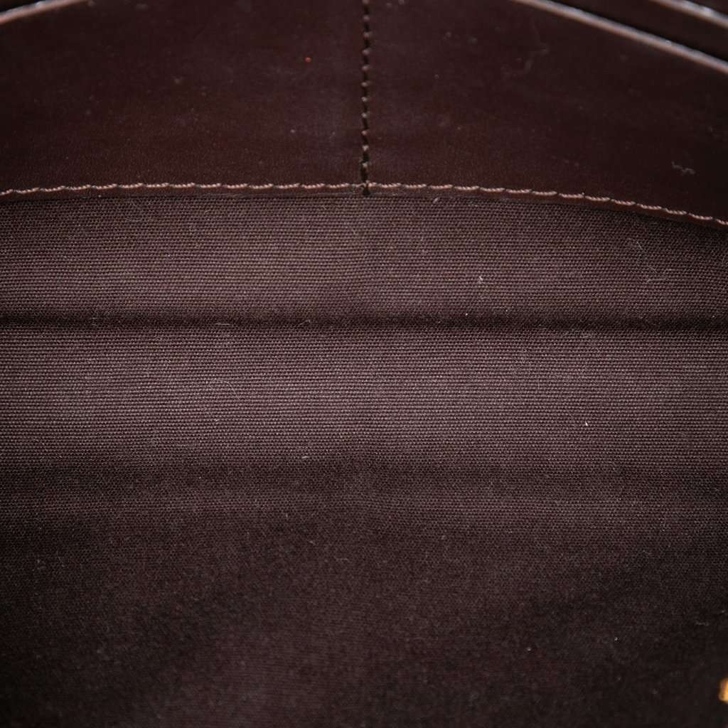 Louis Vuitton Monogram Vernis Bel Air Pochette Purple Leather Very good condition - Model View