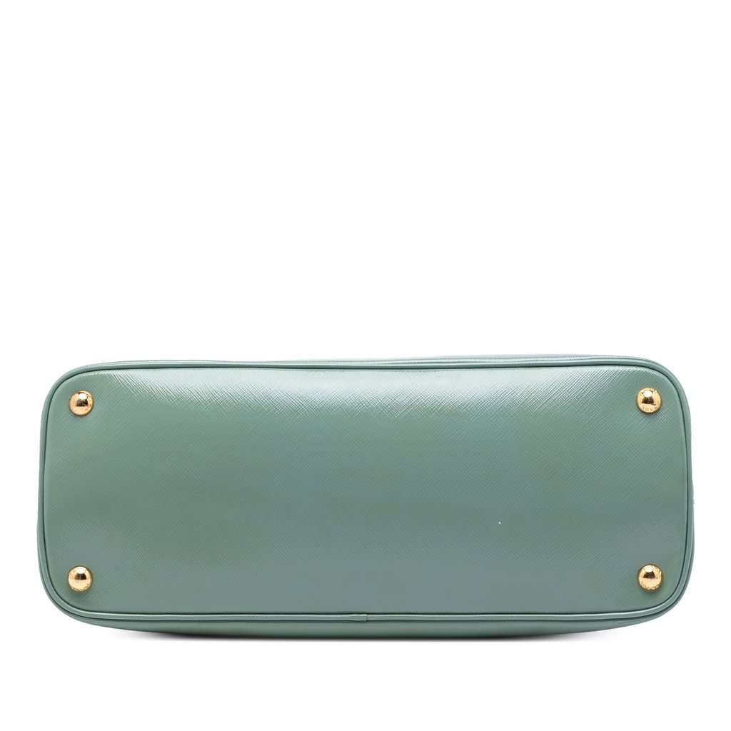 Prada Large Saffiano Vernice Promenade Satchel Green Leather Very good condition - Inside View