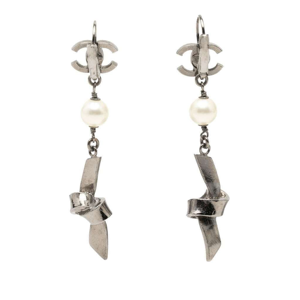 Chanel CC Brass Plated Faux Pearl Ribbon Knot Dangle Earrings Silver Metal Very good condition - Back View