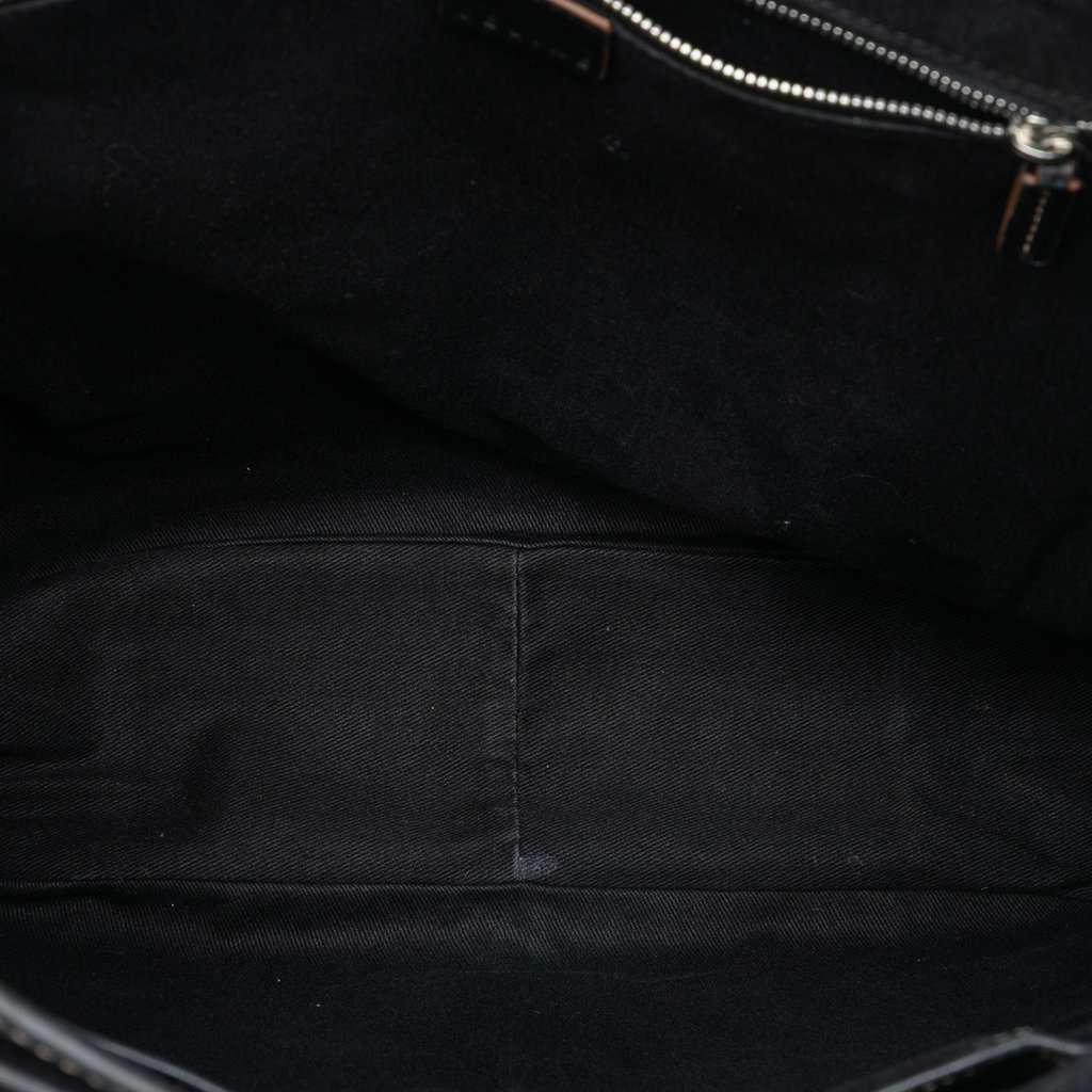 Celine Macadam Canvas Tote Black Very good condition - Model View