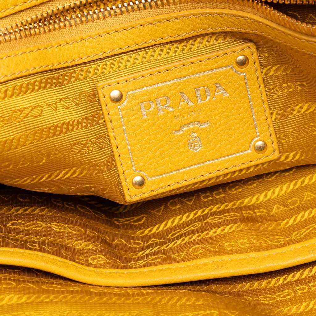 Prada Vitello Daino Open Convertible Tote Yellow Leather Very good condition - Box View