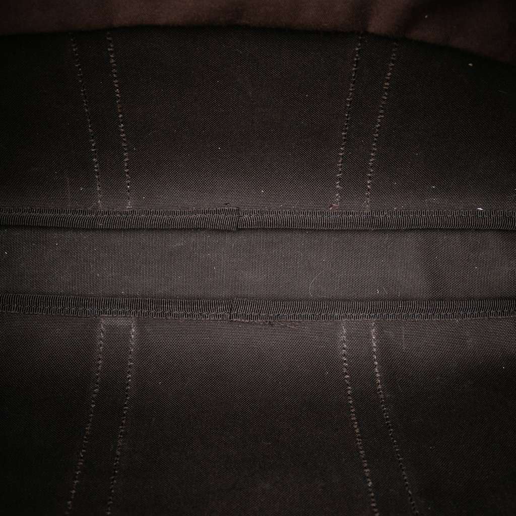 Gucci GG Supreme Business Bag Beige Very good condition - Model View