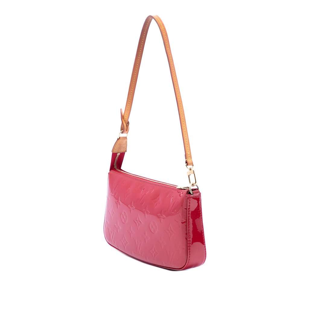 Louis Vuitton Monogram Vernis Pochette Accessoires Red Leather Very good condition - Back View