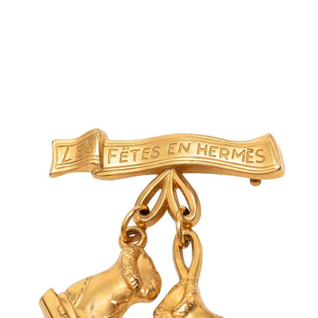 Hermès Gold Plated Skate Boots Brooch Gold Metal Very good - Inside View