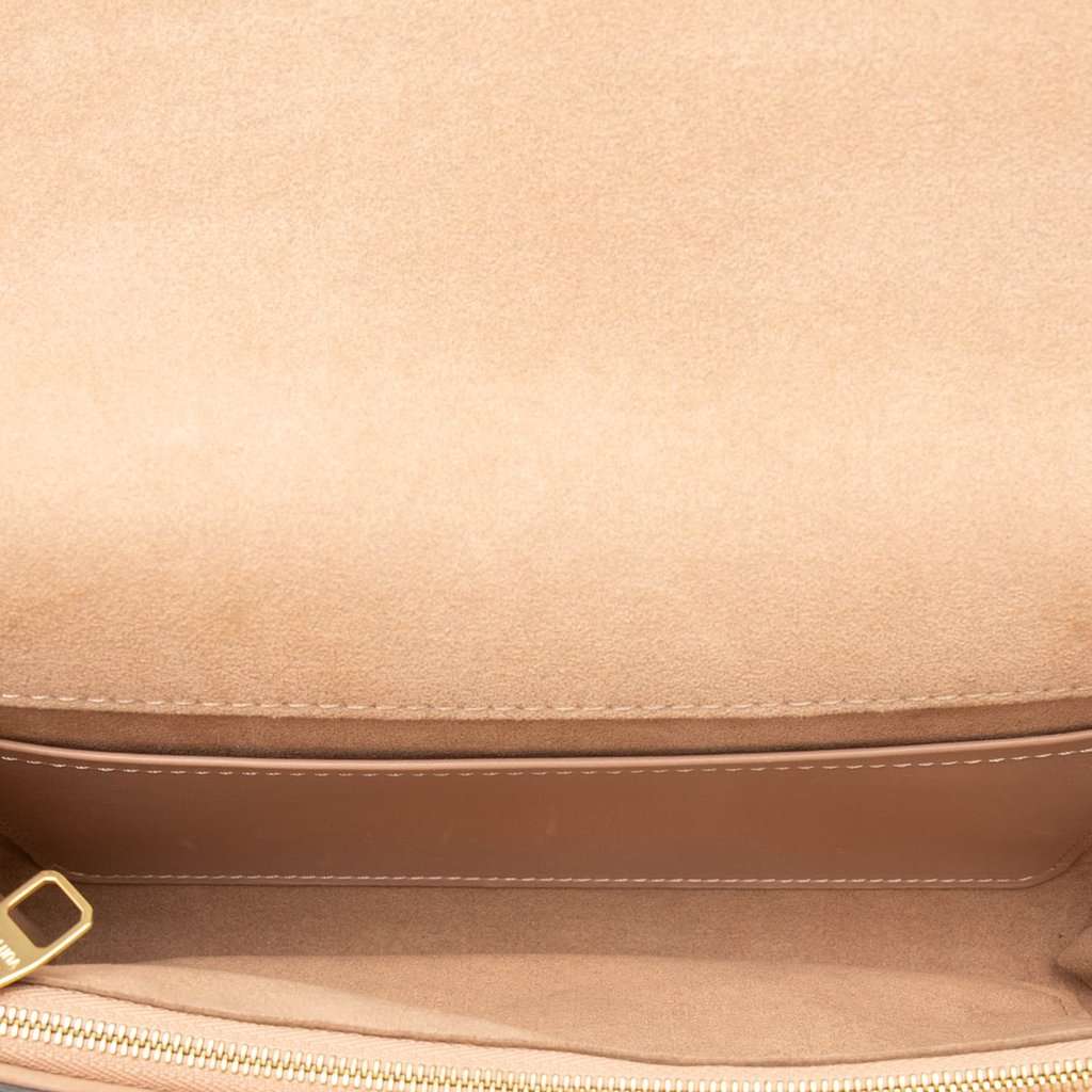 Louis Vuitton Louise Chain GM Beige Leather Very good - Model View