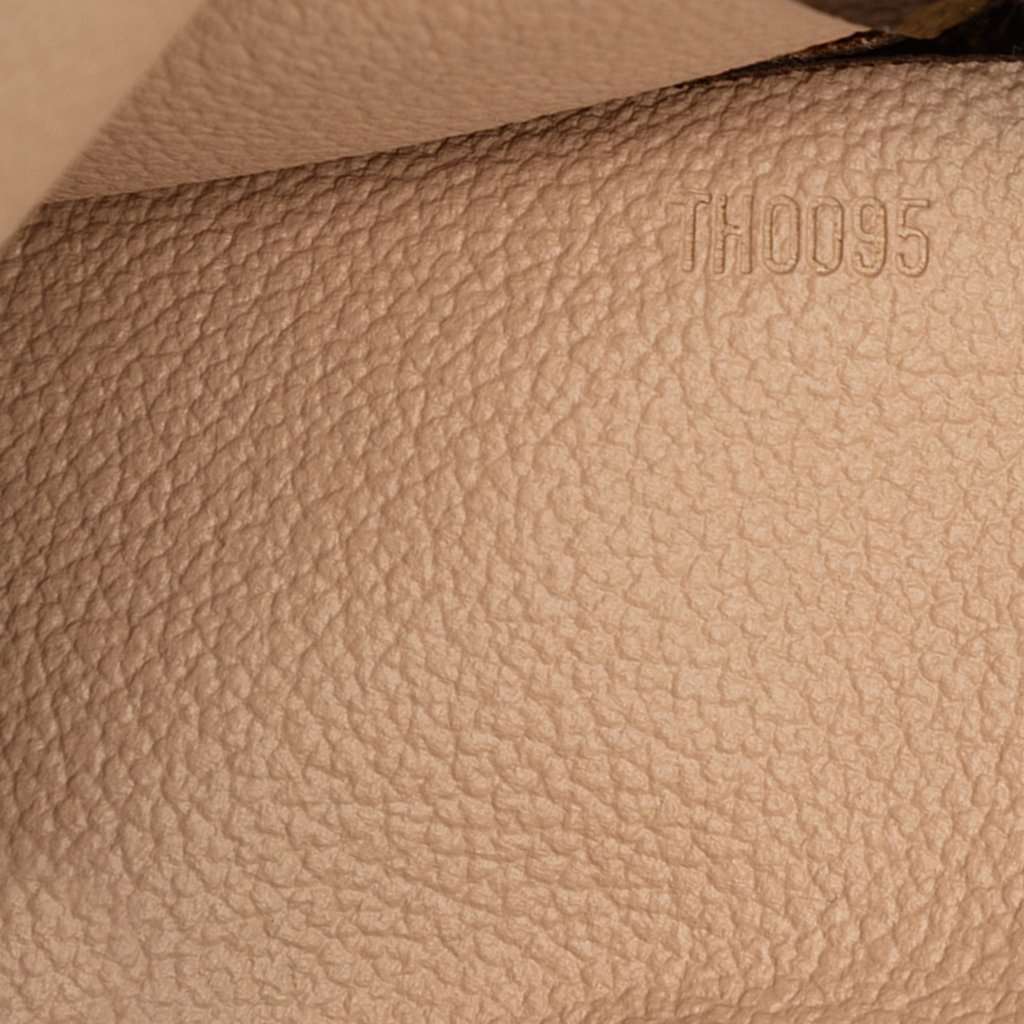 Louis Vuitton Monogram Toiletry Pouch 26 Brown Very good condition - Box View