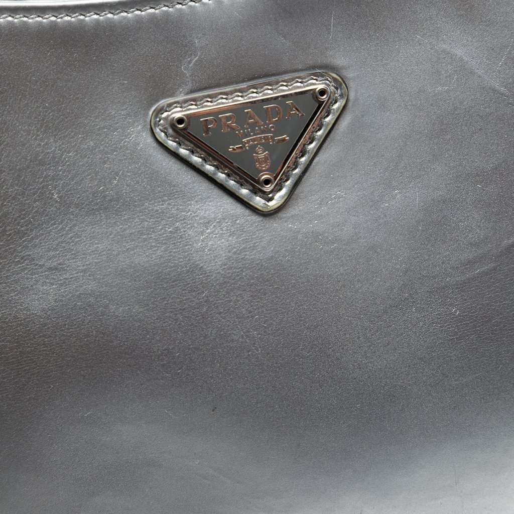 Prada Spazzolato Cleo Shoulder Bag Silver Leather Very good condition - Box View